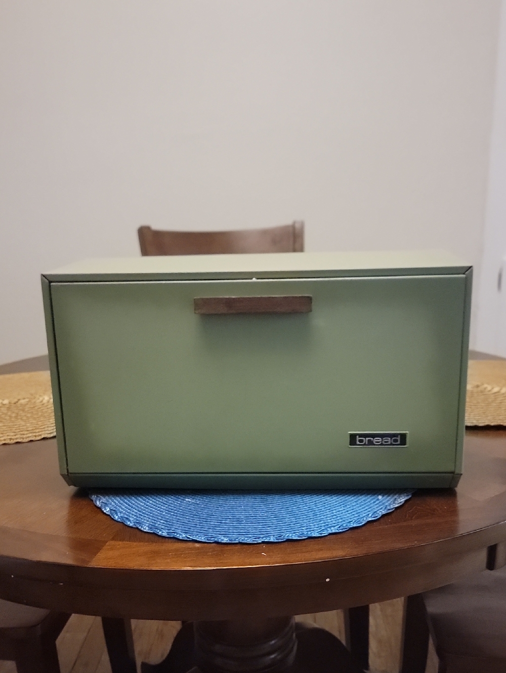 Vintage Lincoln Beautyware Metal Olive Green Bread Box